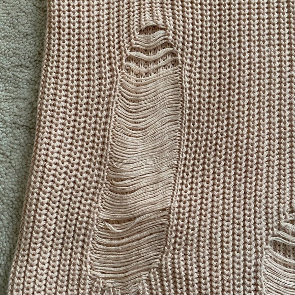 Garage Distressed V-Neck Sweater - Picture 4 of 6